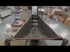 Une valve à aérosol plus légère, une valve à gaz plus légère, une valve de remplissage au butane, une valve de remplissage au gaz.