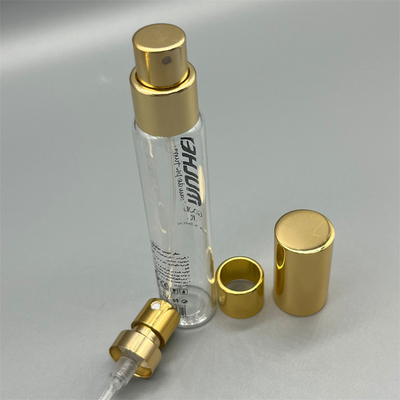 acheter Un pulvérisateur de bouteille de parfum en or de luxe, un dispositif élégant pour les parfums fabrication en ligne