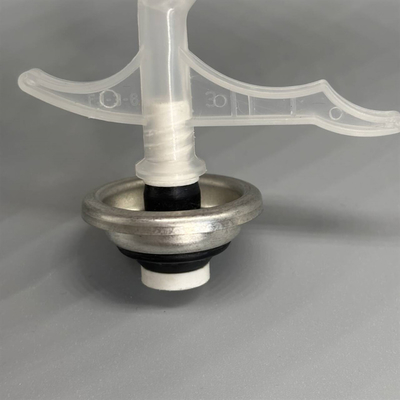 acheter PU Foam Can Valve Reliable For Gap Filling And Energy-Saving Insulation fabrication en ligne