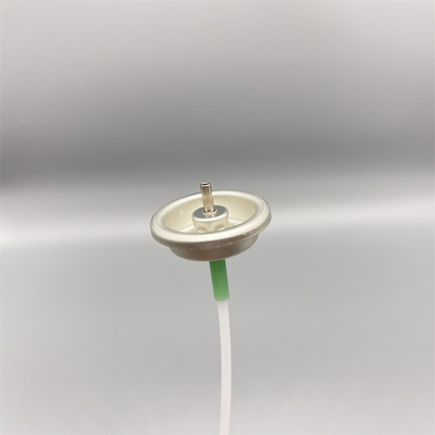 Une soupape de mesure d'un pouce de métal. Contrôle de liquide de haute précision.