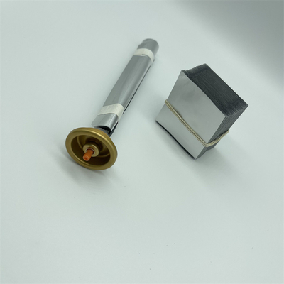 Une valve de poche compacte pour un contrôle efficace des fluides - polyvalente et durable