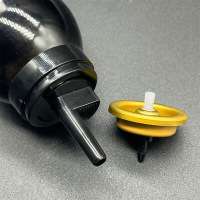 Buse de distributeur de mousse capillaire à clic ultra-silencieux pour une utilisation discrète dans les espaces partagés avec une conception à réduction de bruit