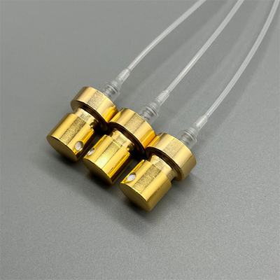 Distributeur de pompe à parfum en aluminium de couleur dorée pour un contrôle précis du débit