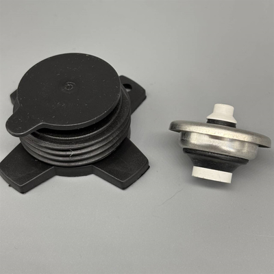 Valve en mousse PU à tige courte réglable pour une distribution lisse et précise de mousse de polyuréthane dans la construction