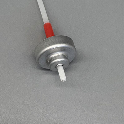 Valve sanitaire pour le dosage de liquide de précision dans les procédés de laboratoire et pharmaceutiques avec une précision certifiable