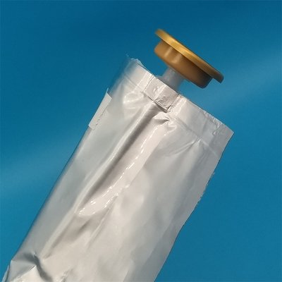 Sacs de qualité cosmétique sur soupapes pour produits de soins de la peau et de maquillage avec joint hermétique