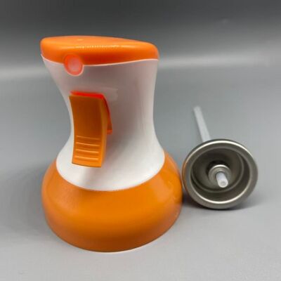 Valve de pulvérisation de désodorisant en aérosol avec mécanisme de distribution de brume à action douce