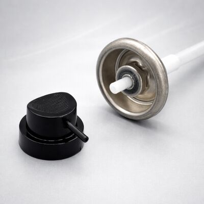 Valve de pulvérisation d'aérosol à 360 degrés avec construction en fer blanc métallique pour une distribution tous azimuts