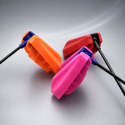 Capuchon de déclenchement pliable peu encombrant avec tube d'extension pour une pulvérisation difficile à atteindre